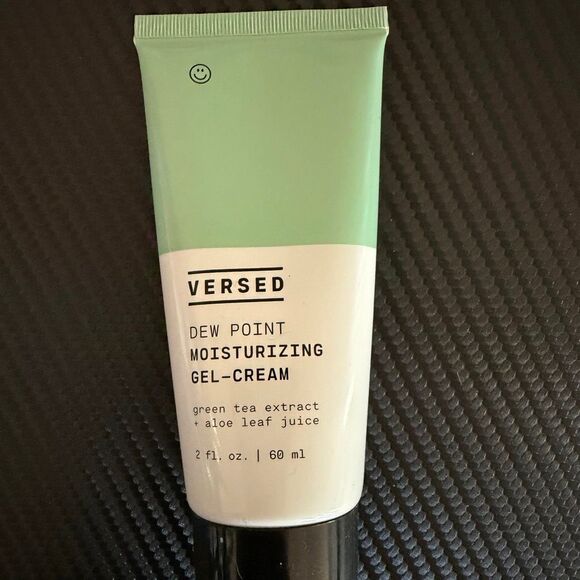 Versed Dew Point Moisturizing Gel - Picture 2 of 7